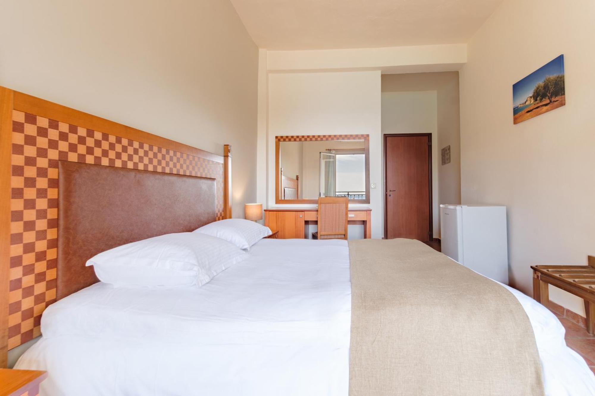 Apollon Corfu Hotel 2*