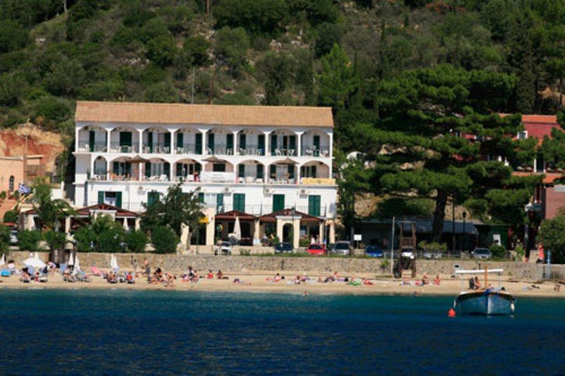Apollon 2* Paleokastritsa