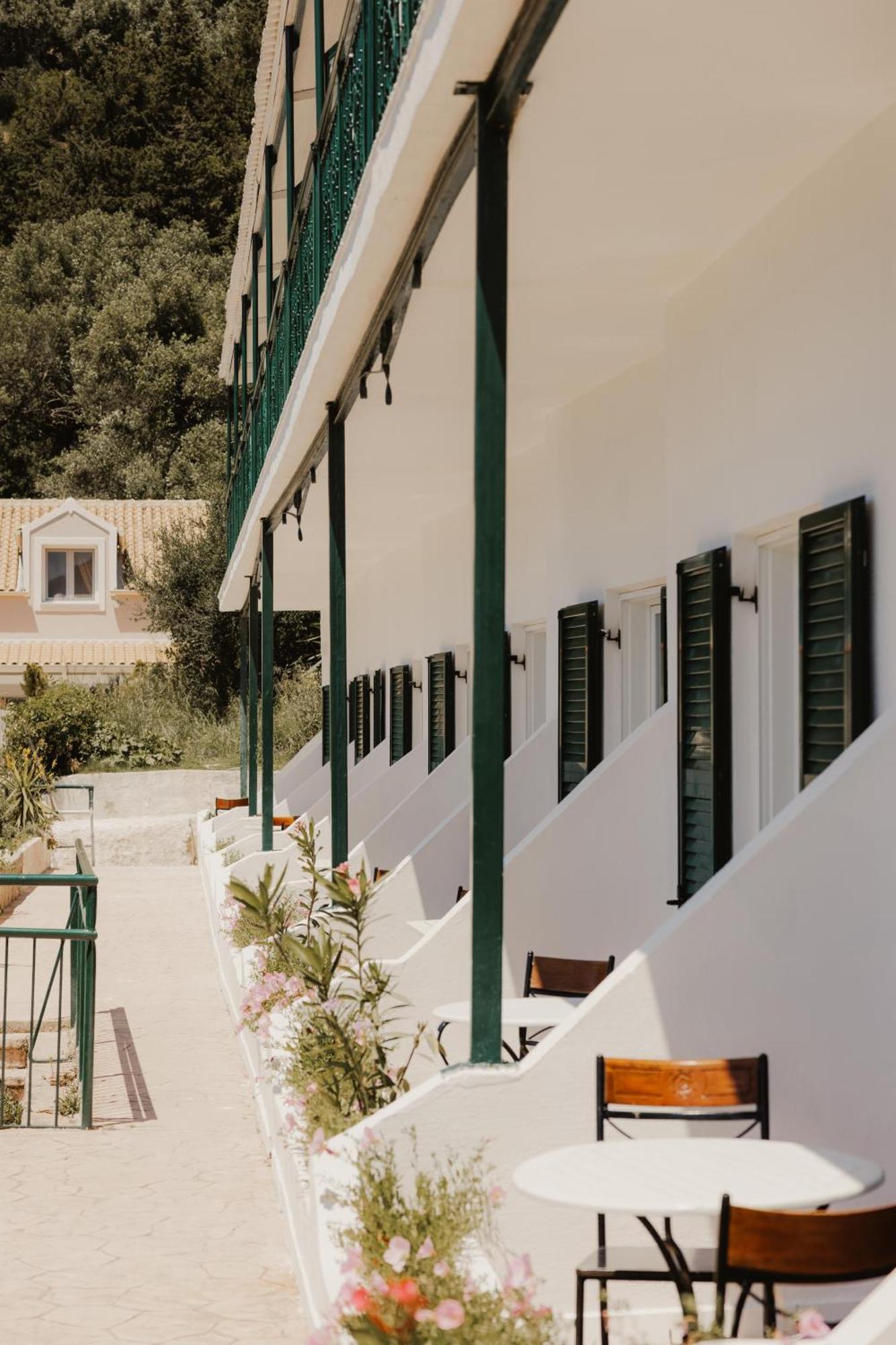 Hotel Apollon Corfu 2*